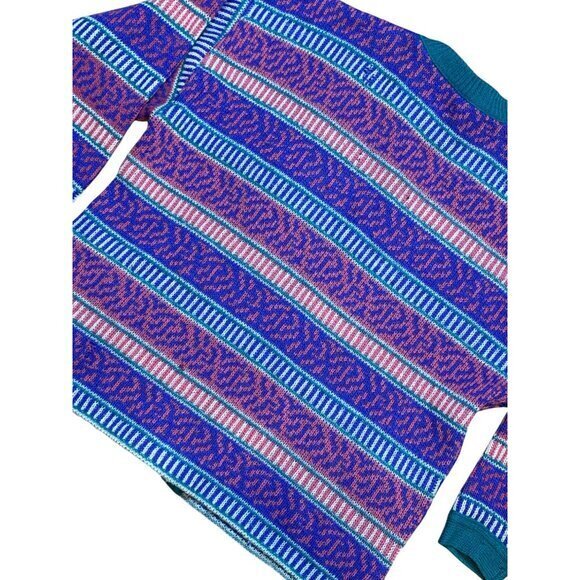 Vintage 80s/90s Pure Wool Cardigan Sweater With Stripe & Tribal Pattern Button-U - Picture 10 of 10